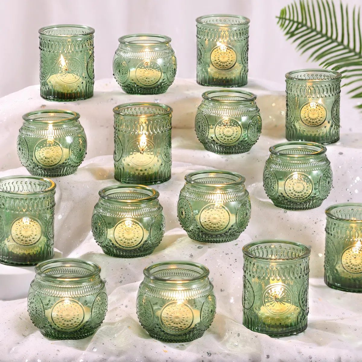 DARJEN Lot de 48 bougeoirs votifs en verre pour cire à thé LED sans flamme, bougeoir romantique pour décoration de mariage, diverses fêtes et tables de dîner